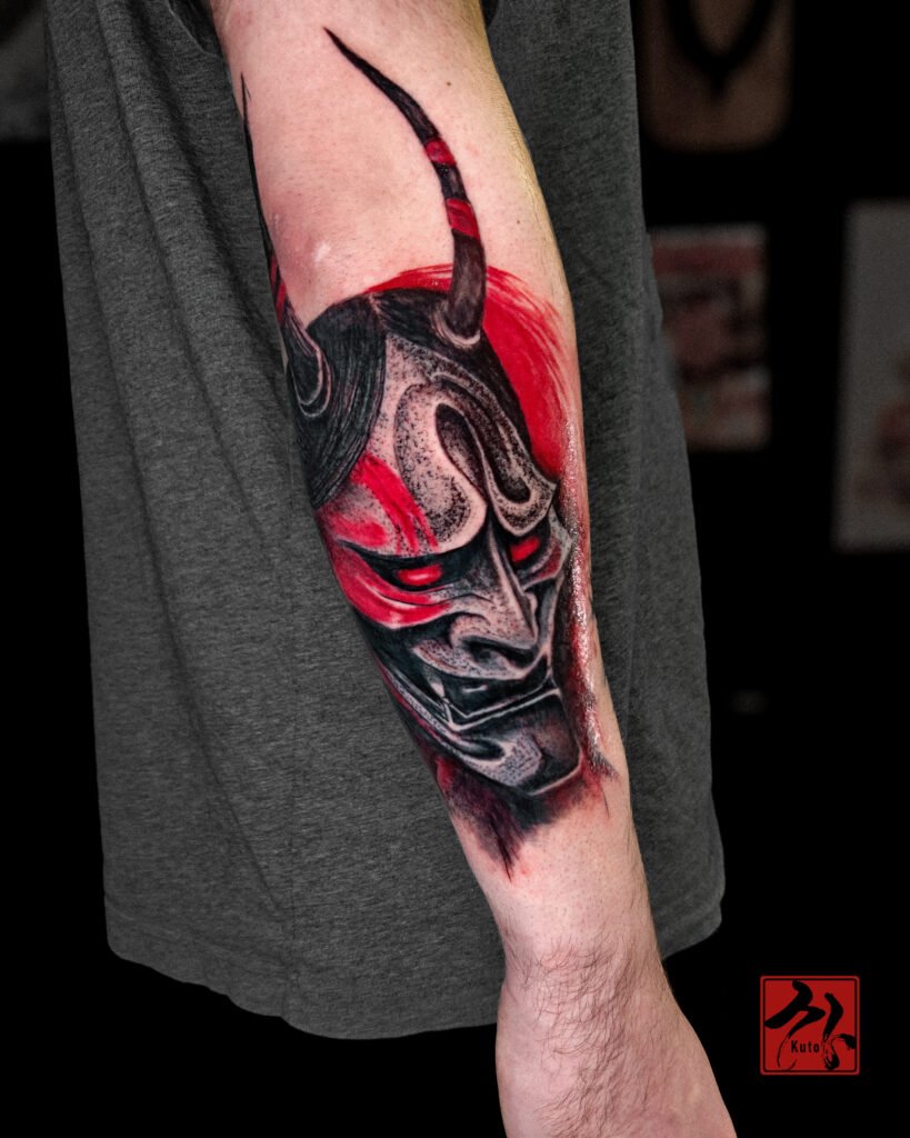 Masques / Dragons — tatouage par Kuto, tatoueur Paris / Levallois (Japonais)